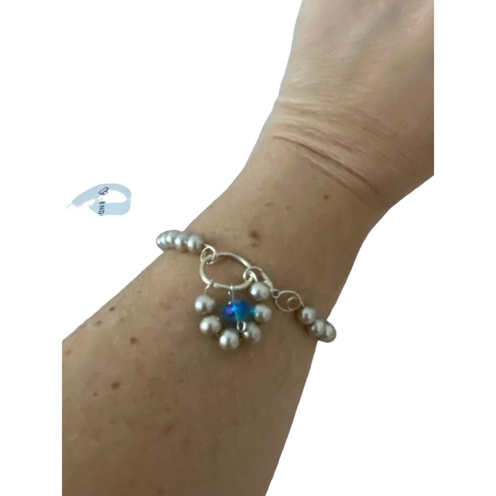 gray faux pearl bracelet